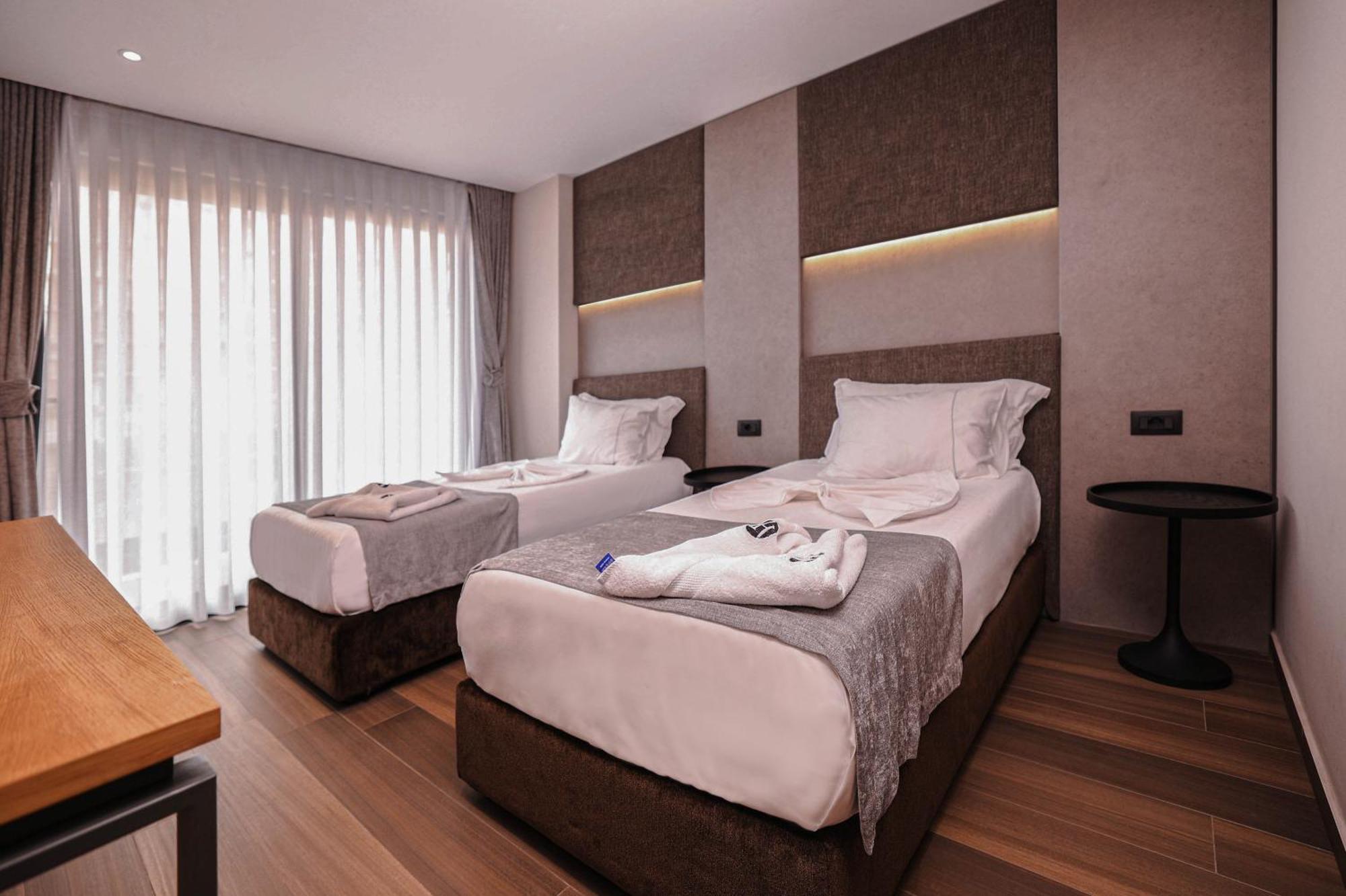Hotel Frojd Kune & Shëngjin