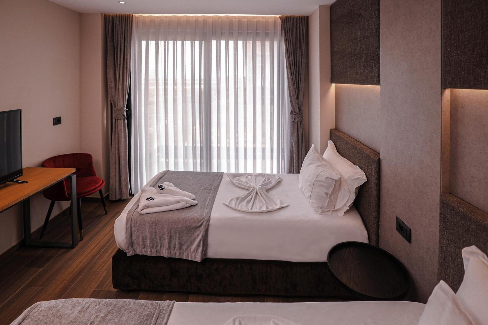 Frojd Kune & Hotel